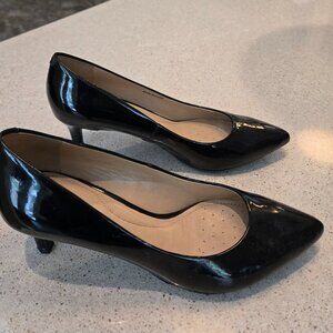 GEOX patented leather black 2 1/4 heel size 7 1/2
